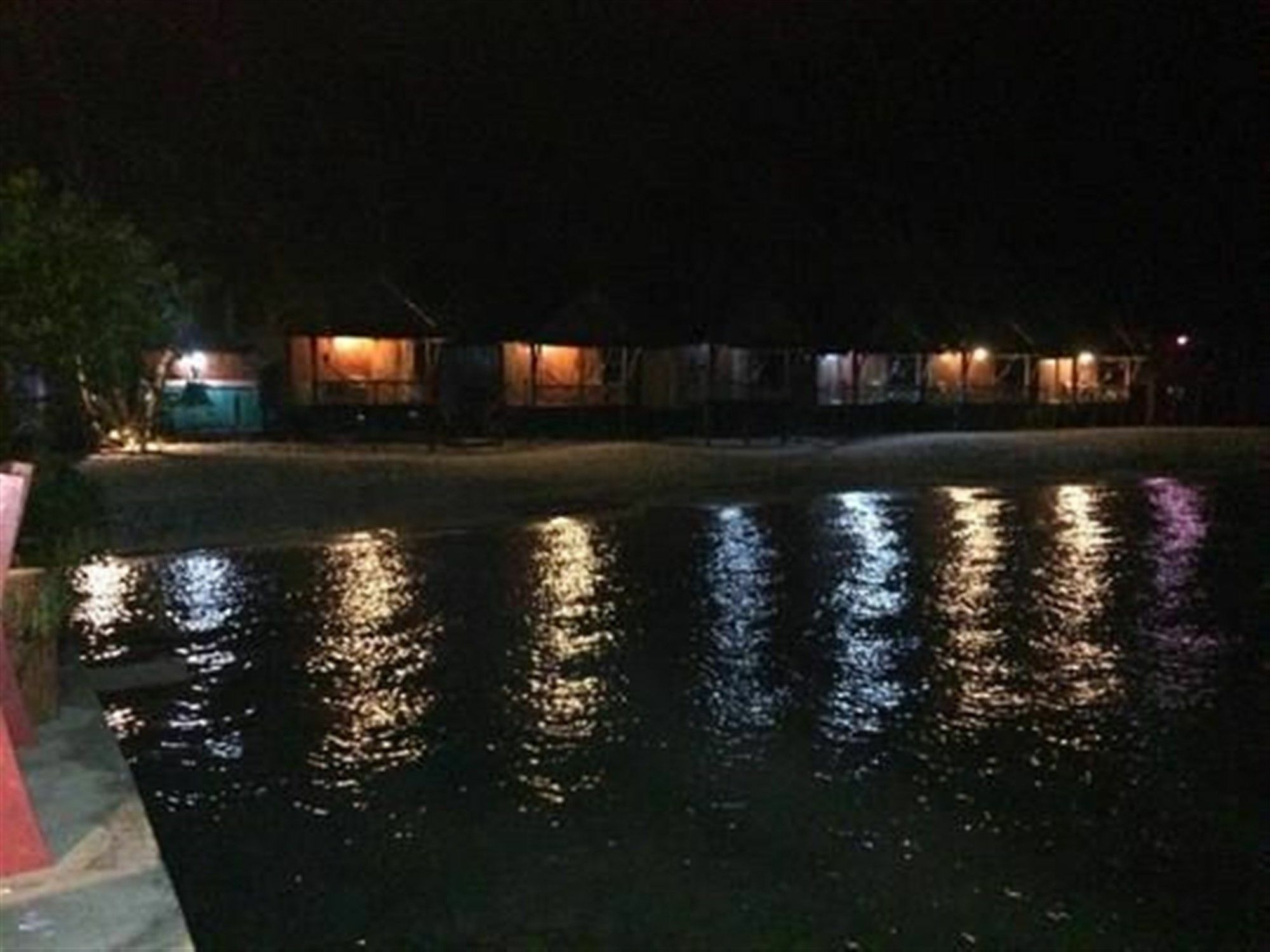 Angkor Chom Bungalows And Rooms Sok San Village Exterior photo